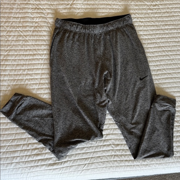 Nike Heather Gray Dri-FIT Yoga Joggers - Picture 1 of 4